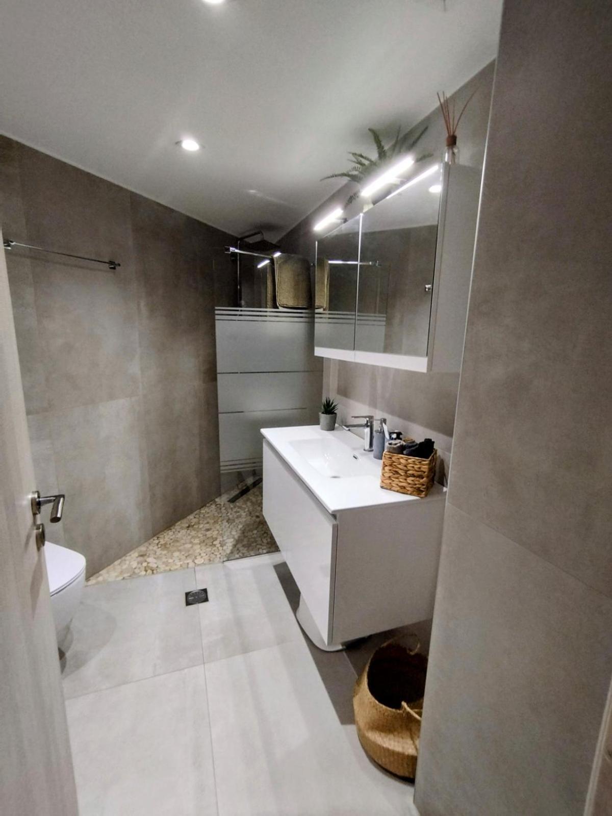 Floral Home 1 - Ground Floor Apt With Courtyard And Private Parking! Атина Екстериор снимка